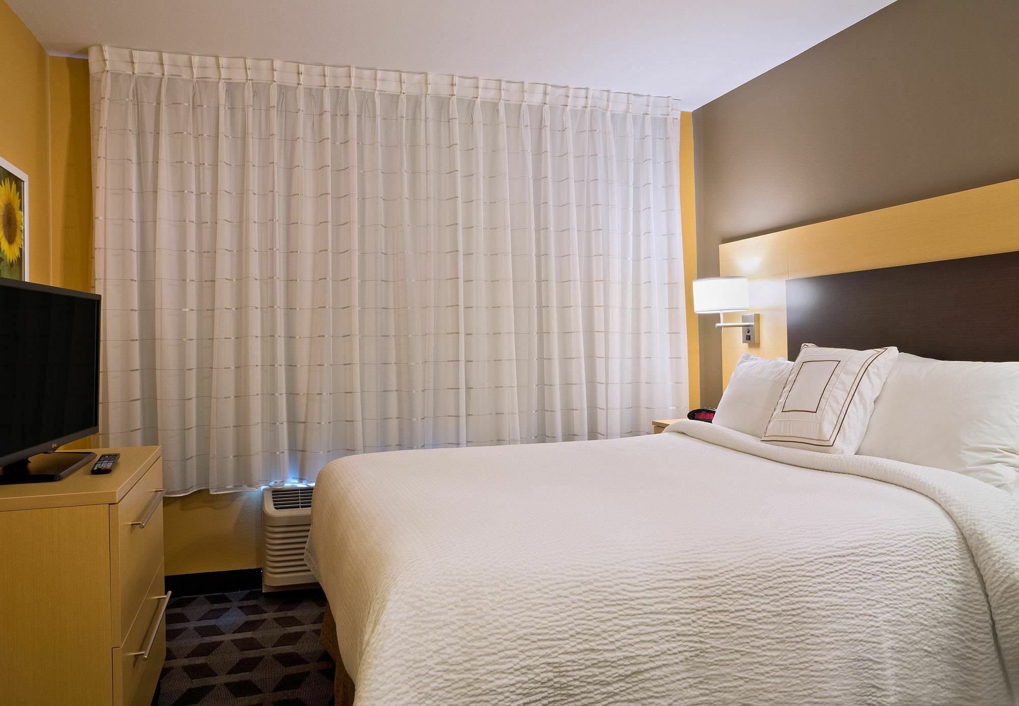 Towneplace Suites By Marriott Dodge City Exterior foto